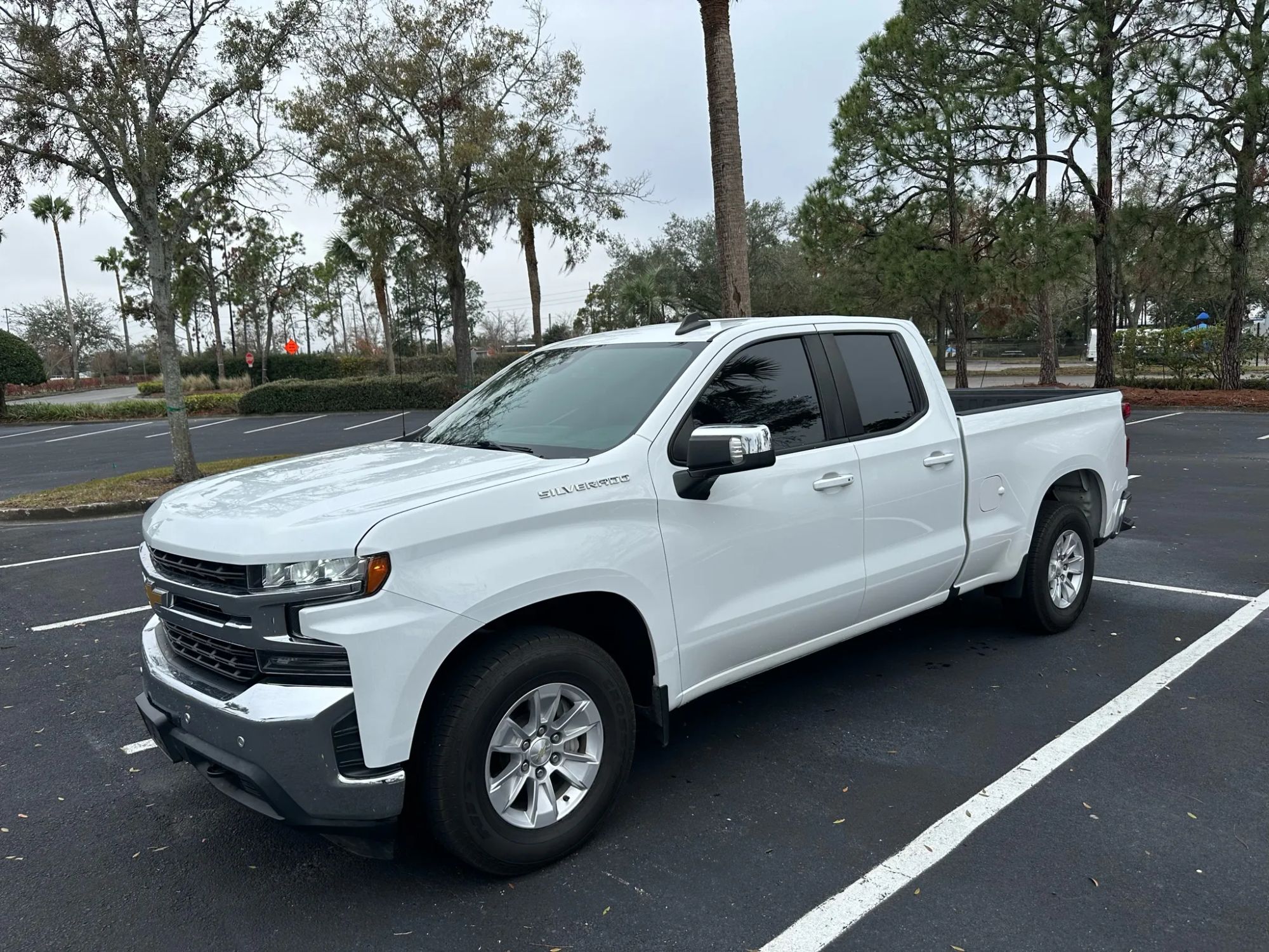 Chevrolet Silverado 1500 2020 1GCRWCEDXLZ193177 image Chevrolet Silverado 1500 2020 1GCRWCEDXLZ193177 image